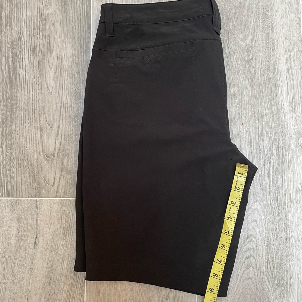Eddie Bauer Black Hiking shorts - Picture 5 of 8